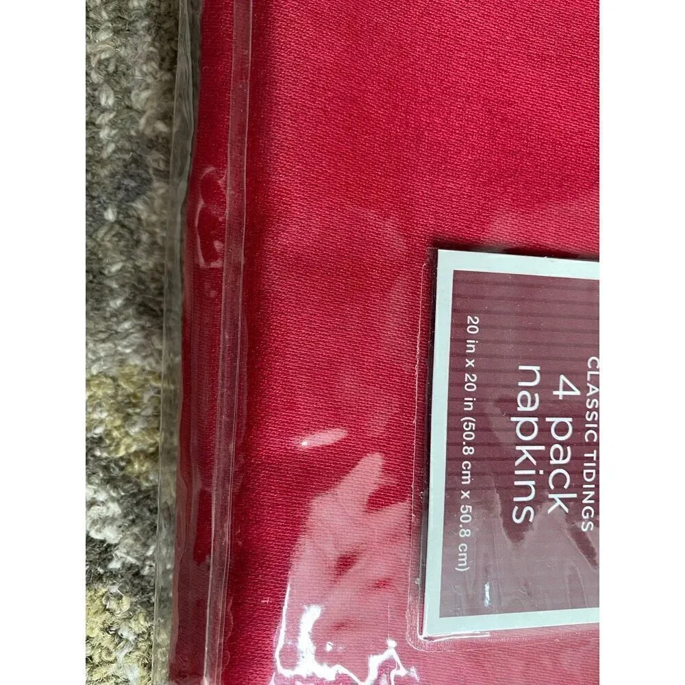 Target Classic Tidings 4 Red Cloth Napkin Set